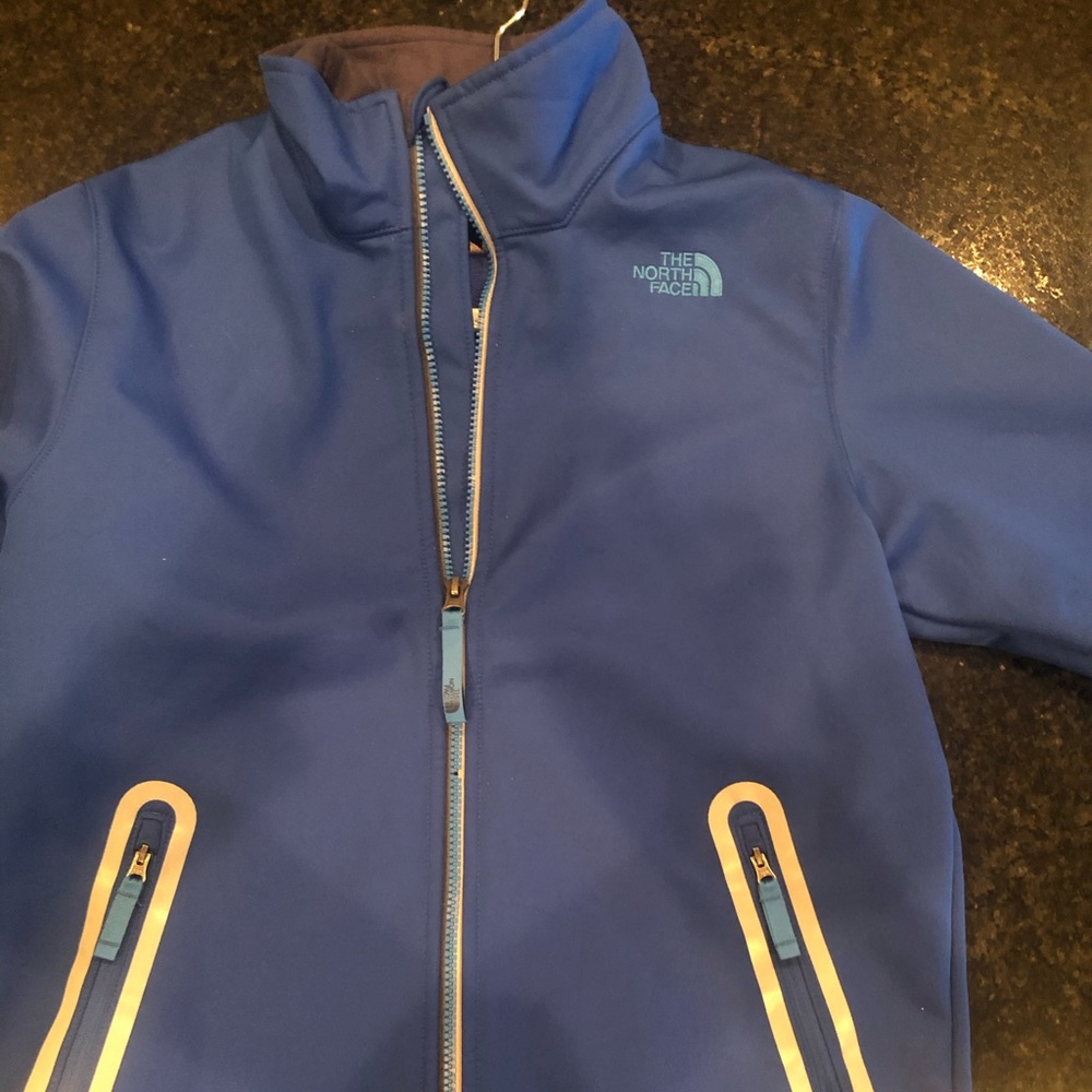 North face boys jacket.